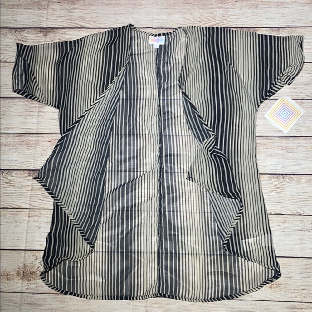 NWT Lularoe Bianka Kids Kimono Size 2